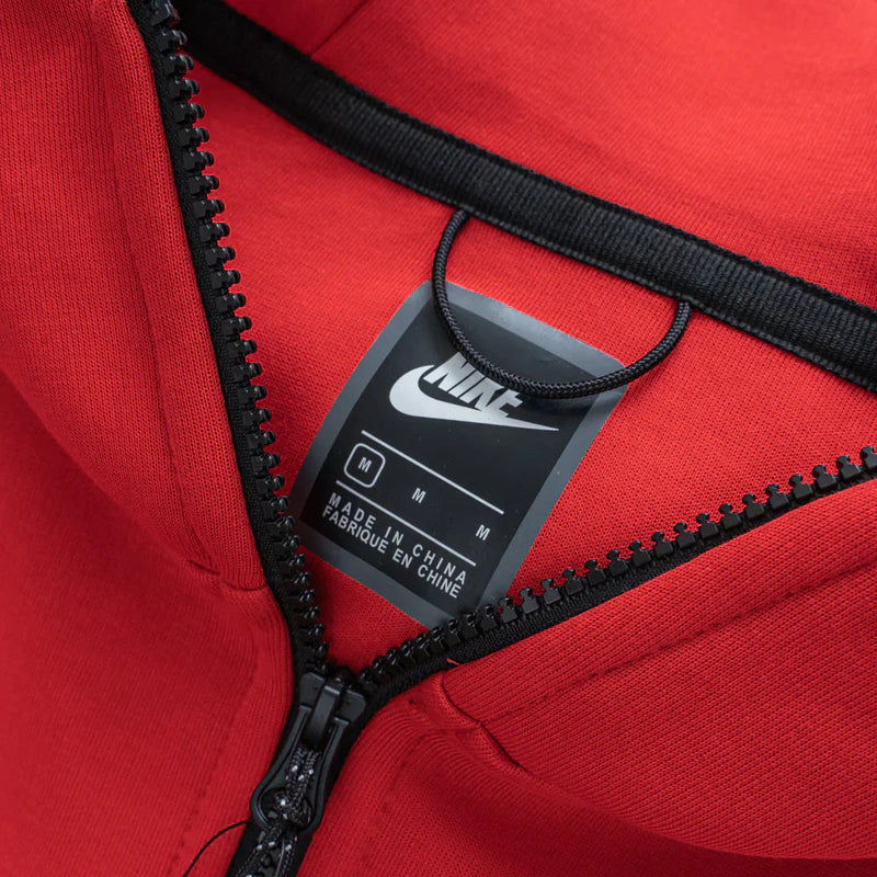 Conjunto NK Tech Fleece Vermelho