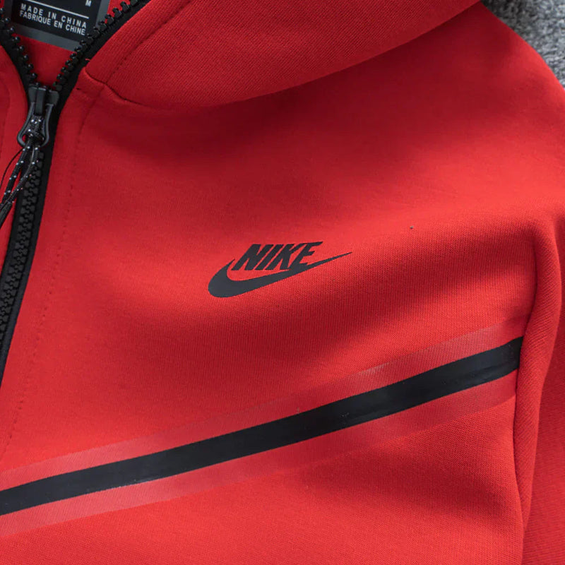 Conjunto NK Tech Fleece Vermelho
